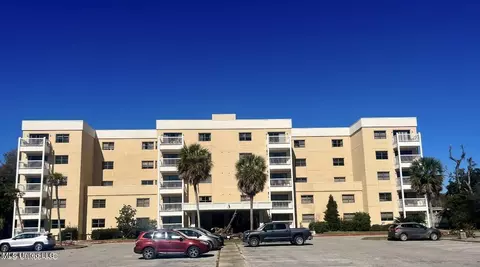1130 Beach Blvd #107, Biloxi, MS 39530