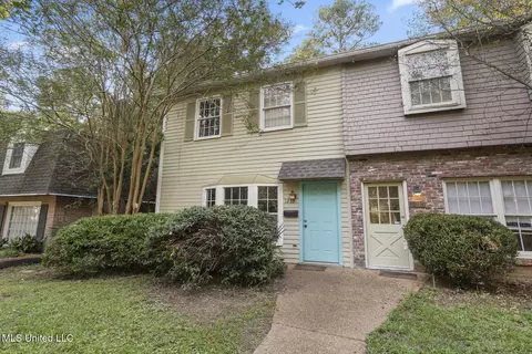 1233 Linden Pl, Jackson, MS 39202