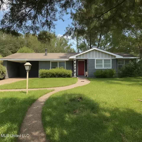 384 Bounds St, Jackson, MS 39206 photo 1