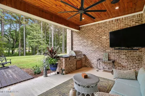 Exterior - 298 Highland Meadow Rd, Flora, MS 39071 photo 10 of 19