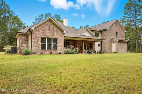Exterior - 298 Highland Meadow Rd, Flora, MS 39071 photo 16 of 19