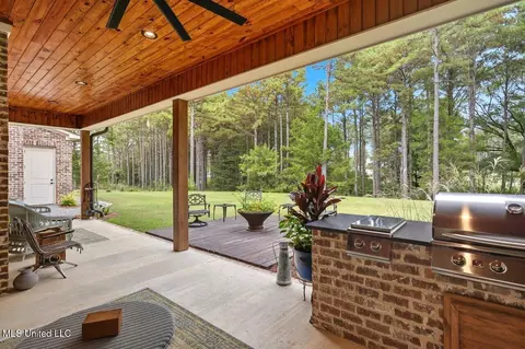 Exterior - 298 Highland Meadow Rd, Flora, MS 39071 photo 11 of 19