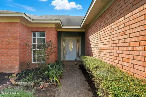 201 Heritage Dr, Madison, MS 39110 photo 4
