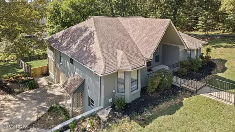 Exterior - 8803 Howling Fox Cv, Hernando, MS 38632 photo 10 of 10