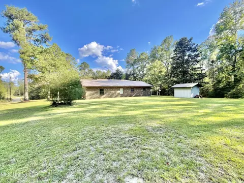 Exterior - 75 Cyprus Rd, Mclain, MS 39456 photo 5 of 7