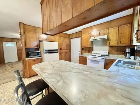 Kitchen - 75 Cyprus Rd, Mclain, MS 39456 photo 2 of 5