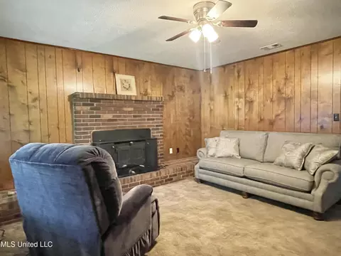 Living - 75 Cyprus Rd, Mclain, MS 39456 photo 1 of 3
