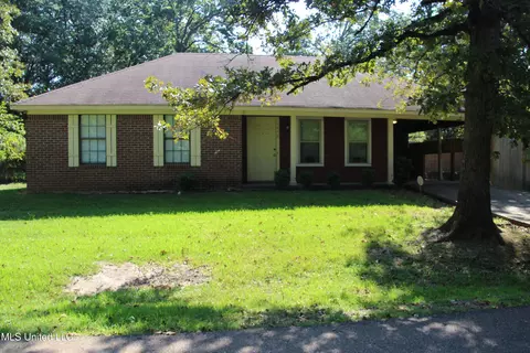 1478 Bass Ave, Jackson, MS 39212