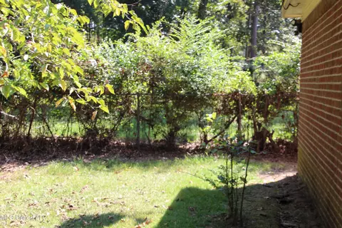 Exterior - 1478 Bass Ave, Jackson, MS 39212 photo 9 of 9