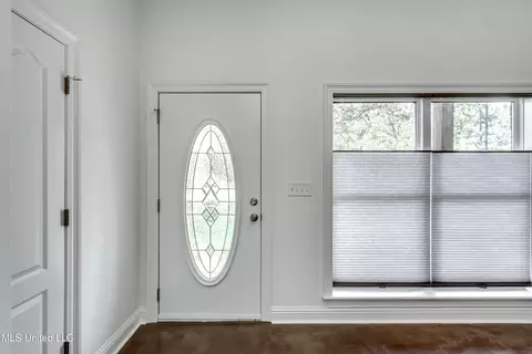 Entry Way - 418 Barksdale Rd, Brandon, MS 39047 photo 1 of 2