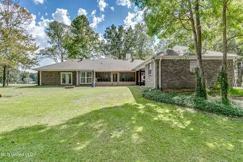Exterior - 418 Barksdale Rd, Brandon, MS 39047 photo 18 of 22