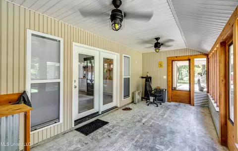 Exterior - 418 Barksdale Rd, Brandon, MS 39047 photo 9 of 22