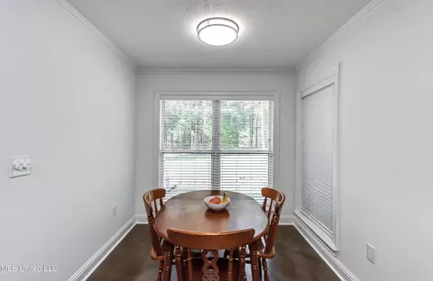Dining - 418 Barksdale Rd, Brandon, MS 39047 photo 1 of 3