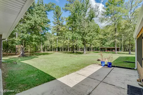 Exterior - 418 Barksdale Rd, Brandon, MS 39047 photo 16 of 22