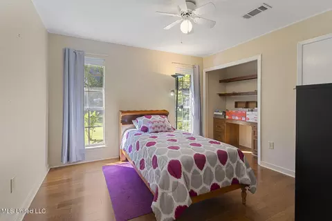 Bedroom - 69 Terrapin Dr, Brandon, MS 39042 photo 3 of 5