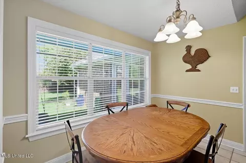 Dining - 345 Avalon Way, Brandon, MS 39047 photo 1 of 3