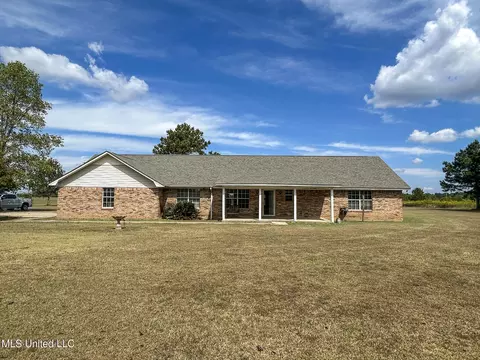 121 Old Progress Rd, Moselle, MS 39459
