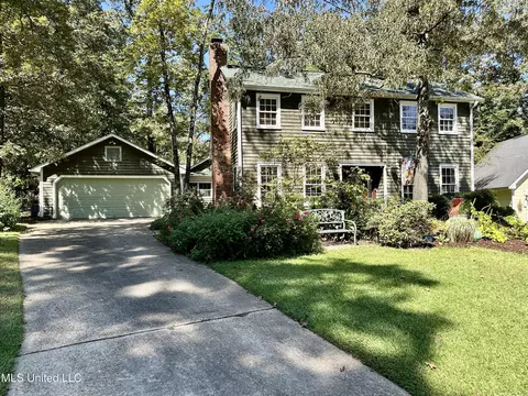 106 Caroline Cv, Clinton, MS 39056