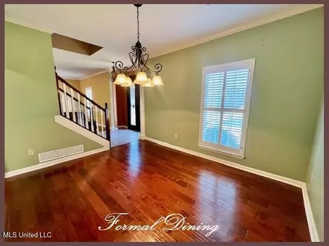 Dining - 4790 Conner Dr, Hernando, MS 38632 photo 1 of 2