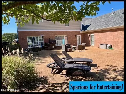 Exterior - 4790 Conner Dr, Hernando, MS 38632 photo 4 of 10