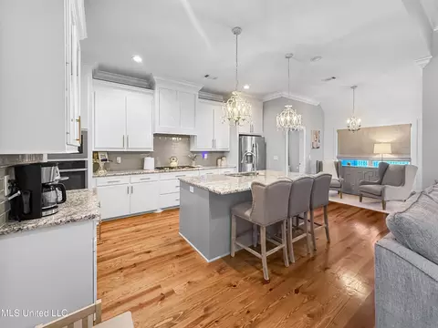Kitchen - 183 Cornerstone Dr, Brandon, MS 39042 photo 1 of 3