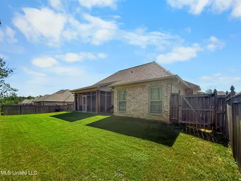 Exterior - 183 Cornerstone Dr, Brandon, MS 39042 photo 6 of 6