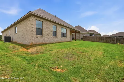 Exterior - 109 Willow Way, Canton, MS 39046 photo 6 of 8