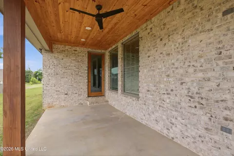 Exterior - 109 Willow Way, Canton, MS 39046 photo 5 of 8