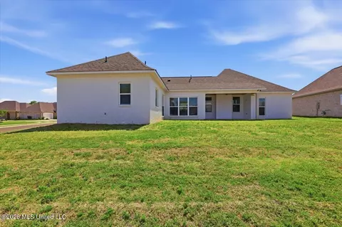 Exterior - 111 Willow Way, Canton, MS 39046 photo 9 of 10