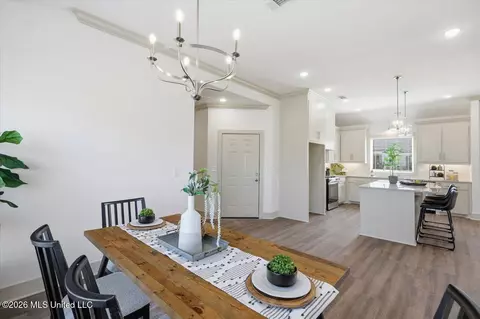 Dining - 111 Willow Way, Canton, MS 39046 photo 2 of 4