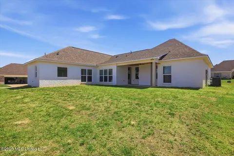 Exterior - 111 Willow Way, Canton, MS 39046 photo 8 of 10