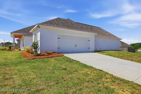 Exterior - 111 Willow Way, Canton, MS 39046 photo 4 of 10