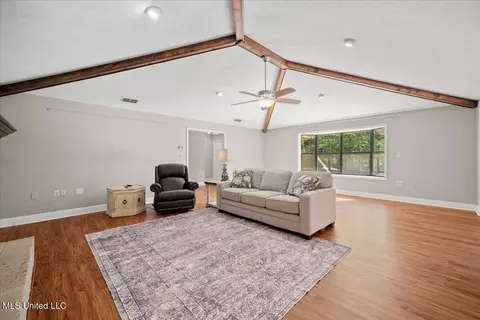 1064 Pine Cone Ln, Summit, MS 39666 photo 9