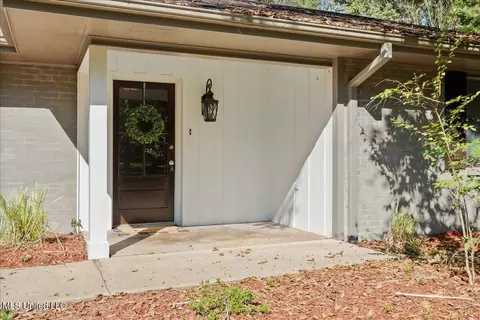 1064 Pine Cone Ln, Summit, MS 39666 photo 4