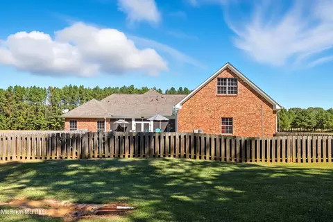 Exterior - 130 Deer Ridge Rd, Brandon, MS 39042 photo 15 of 20