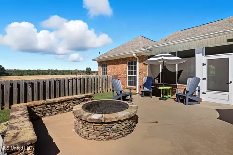 Exterior - 130 Deer Ridge Rd, Brandon, MS 39042 photo 9 of 20