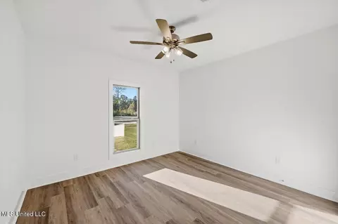 Bedroom - 217 New Haven Ln, Brandon, MS 39042 photo 3 of 4