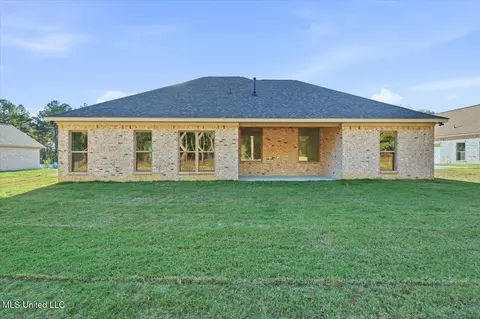 Exterior - 217 New Haven Ln, Brandon, MS 39042 photo 5 of 5