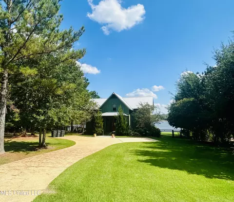 37 Lure Line, Lumberton, MS 39455