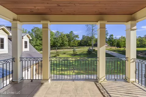 Exterior - 115 Ashley Dr, Brandon, MS 39042 photo 4 of 18
