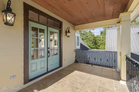 Exterior - 115 Ashley Dr, Brandon, MS 39042 photo 5 of 18