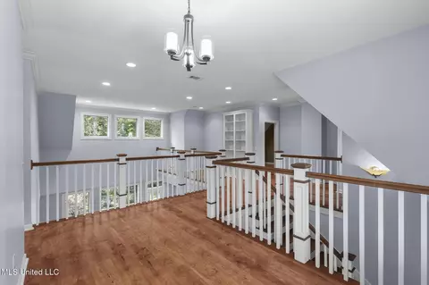 Entry Way - 115 Ashley Dr, Brandon, MS 39042 photo 5 of 9