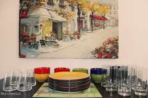 Dining - 1116 Main St, Natchez, MS 39120 photo 3 of 3