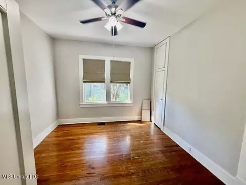 Bedroom - 511 Madison St, Natchez, MS 39120 photo 3 of 4
