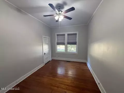 Bedroom - 511 Madison St, Natchez, MS 39120 photo 2 of 4