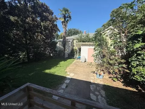 Exterior - 511 Madison St, Natchez, MS 39120 photo 15 of 15