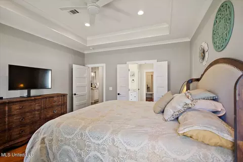 Bedroom - 115 Hampstead Dr, Madison, MS 39110 photo 2 of 4