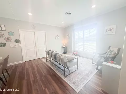 Other - 11 Moss Forest Cir, Jackson, MS 39211 photo 1 of 10