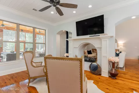 Living - 493 Viewpointe Way, Clinton, MS 39056 photo 5 of 5