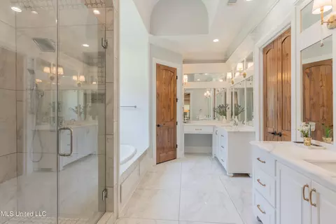 Bath - 493 Viewpointe Way, Clinton, MS 39056 photo 7 of 32